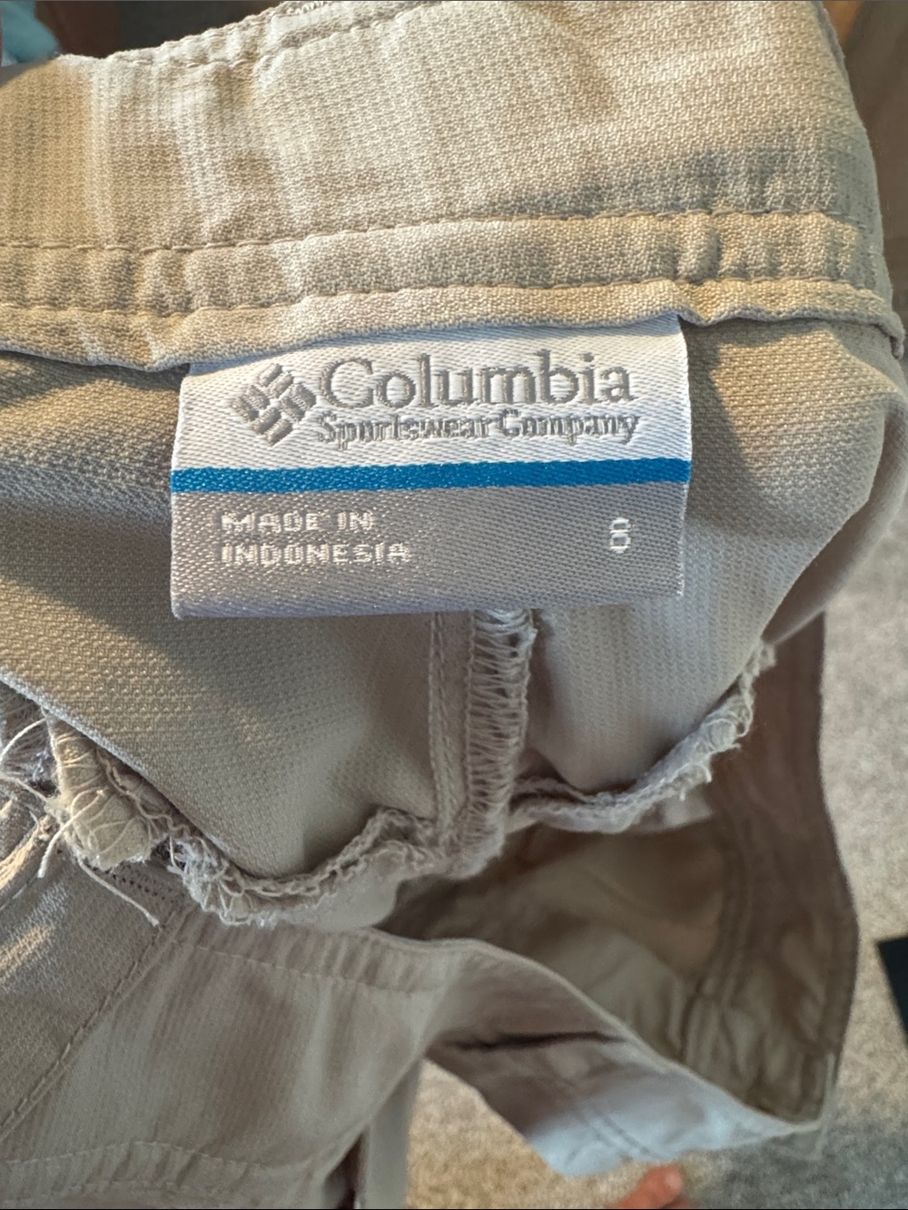 Lightweight Women's Cargo Shorts in Tan - Picture 3 of 3